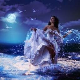 Mora15Yadelsy's profile picture. 