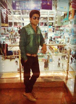 sp19031903's profile picture. 