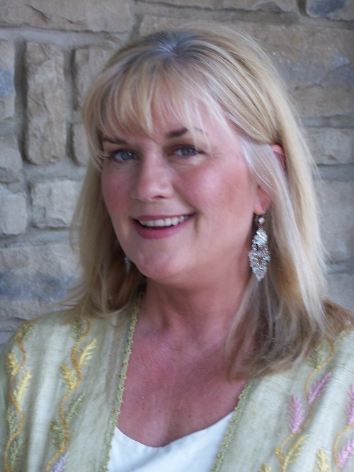 IrishBlueGypsy's profile picture. Wearer of Many Hats - Nonprofit World