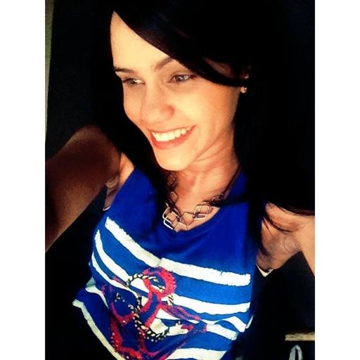 QuesqueaRiri1's profile picture. 