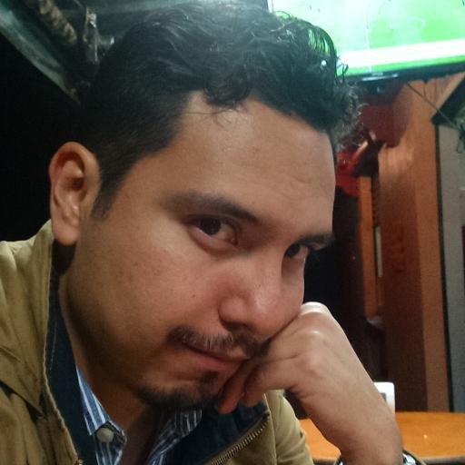 chugarcia's profile picture. Comunicólogo y loco, trabajador de las relaciones públicas, apasionado de la cultura pop y las artes, surfeo por la red con mis amigos...