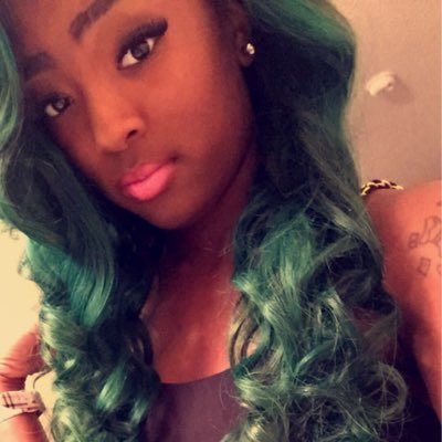 AceQueezy901's profile picture. Tha Official #MissDanceOnYaFriend ❤️❤️❤️❤️ RIP MAGIC,YBG,PNUTT