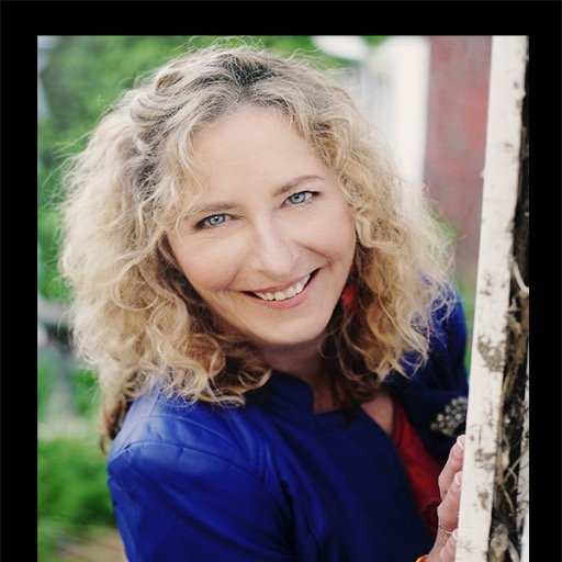 arthealinglife's profile picture. Energy Healer, Painter & Transformational Teacher