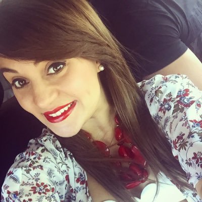 tashirarivera's profile picture. #26Years! HerbalCoach,  Legeendary Smash Dancer, Trabajadora Social