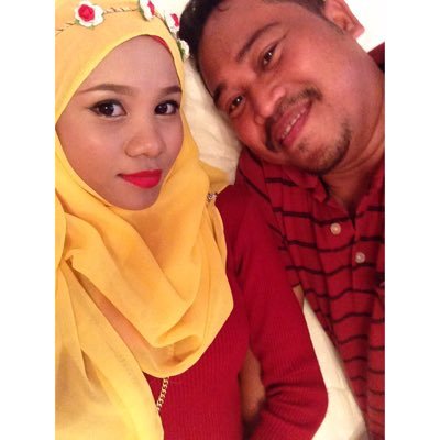 putrydydy's profile picture. 