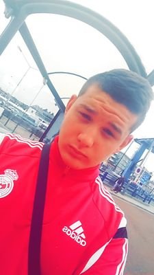 velghe_antoine's profile picture. facebook: Antoine Velghe
snapchat: Antoine-stya