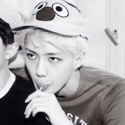 EXO SH BH CAP GIF SCAN / fanaccount