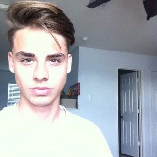 seanrpgdnp's profile picture. j'enterre ma vie de garçon dans les profondeurs d'une fille d'joie.