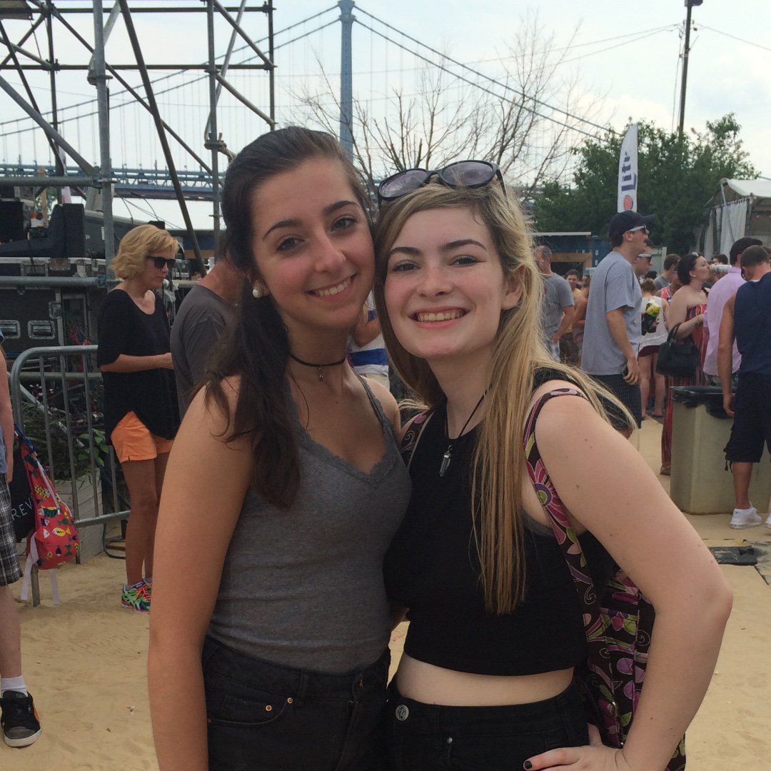 saraxandrews's profile picture. Wakefield