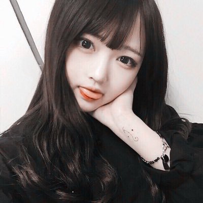 韓国大好き系女子 恋春 Auf Twitter 定期 恋春 こはる です 韓国好き オルチャン チェヒジュ 韓ドラ Ljkやってます 辛いもの大好物 韓国語勉強中です 深く濃く絡んでくれる方大募集