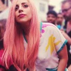 Twitter próprio para a votação da Musa Lady Gaga  #MTVStars Lady Gaga / ADM: Michael