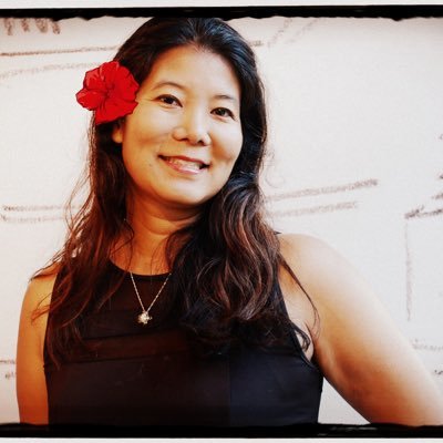 Wife & Mom of 3. Founder of Hawaii Socialite & Media Hui. Sales Rep @ JPG Hawaii. Loves music, travelling & photography.