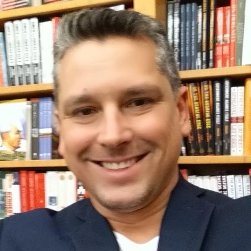 Earl Michael LaChance is a Director of Customer Success at Salesforce. Proud papa to Brooke, Boater, Babson College and Boston University grad.
