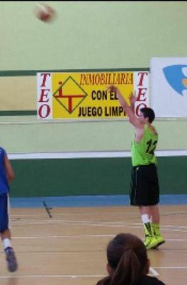 mariocbls7's profile picture. Actual jugador del EMB La Solana y Seleccion Infantil'14.
Esfuerzate al máximo y conseguirás todo lo que te propongas.