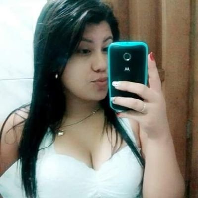 SamelaRebeca_'s profile picture. a música me escolheu ❤