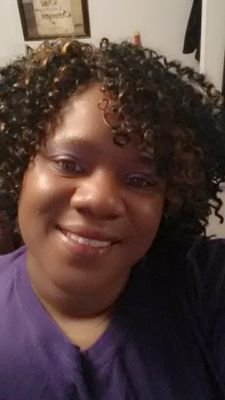 fluffydeewmz's profile picture. 