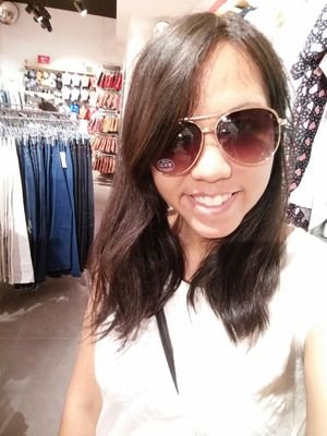 rvlinerzzz's profile picture. wave after wave