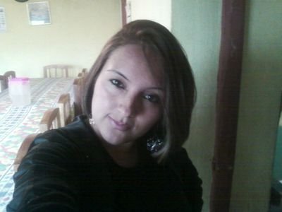 ovallezoily's profile picture. 