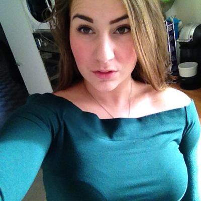 xElisa_MJ's profile image