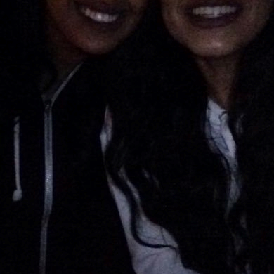 BabyBanda_'s profile picture. سولف فديت الحروف وتمتمات الكلام يمكن يلين الحزن وأعصابي التالفه جيتك معي سالفة شوق وحكاية غرام حتى نسيت الكلام وضاعت السالفه !