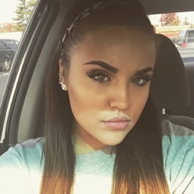 NYCU big dreams. Fashion and Makeup blogger, chasing my goals!! Native American and French. Single