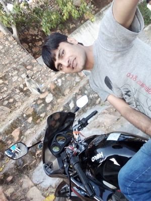 HarvverPoswal's profile picture. 