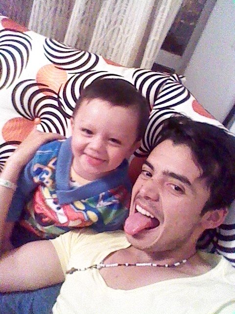 JayalaFlorez's profile picture. 