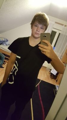 jan_gun_'s profile picture. 