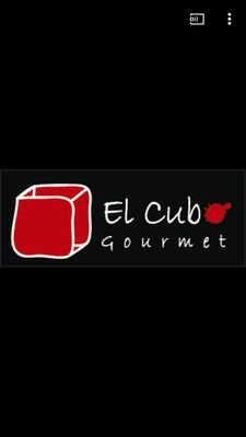 Síguenos y disfruta de los mejores vinos, licores y productos Gourmet.