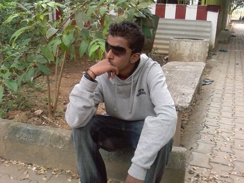 djNASH0307's profile picture. 