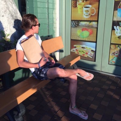 1LHNLZD_uk's profile picture. 