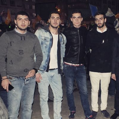 ahmetsimsek00's profile picture. Sahip olduklarımla mutluyum, fazlasına gerek yok.