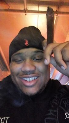 i am born an raised on the west side of Detroit. I go to Henry Ford college Theres no affiliation with big sexy he's an a hole #$wagBoiz