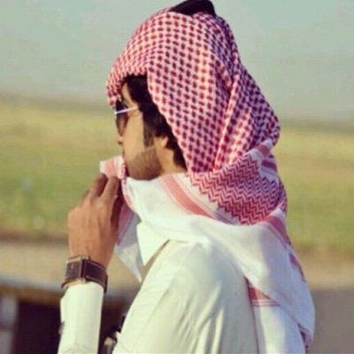 تعال اقهويک من دلہ غراامک قصيد
مزعفرﮬ من غلااک ، و طلتک هيلهاا
حكاية الغيم والنرجس ونبض الوريد
ااجمل من ، حكايہ الدمعہ و منديلها