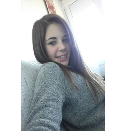 SaraGarrido4714's profile picture. Vendo cuerpo sin alma, el corazón roto y la inteligencia agotada. Os lo dejo barato, veo que hay mucha oferta en el mercado...