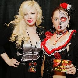 a @Patreon funded weekly show covering all things #Indiefilm and #horrorfilms hosted by #screamqueen @jessicacameron_ with weekly guests