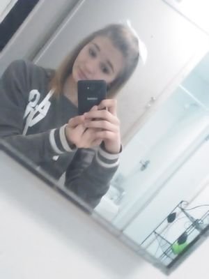 Devyn 
likes to cheer lead
volley ball
cook
sings
writes music
and lots of stuff
