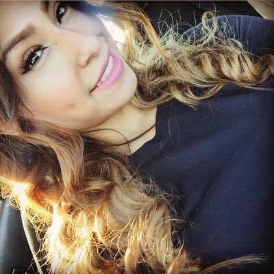 JackelineOscan1's profile picture. 