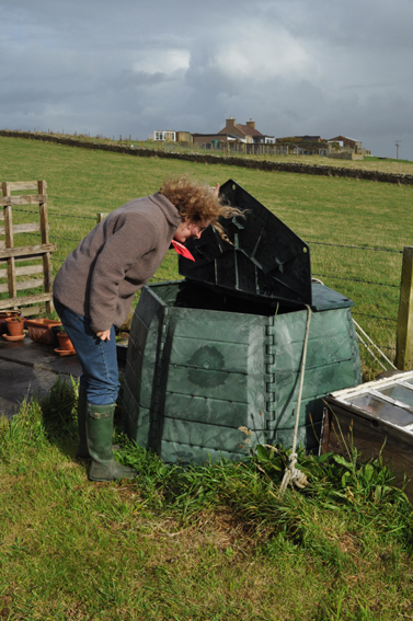 orkneycompost's profile picture. Promoting home composting in Orkney!