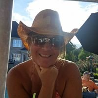 MrsPagi's profile picture. Manicurist for 30 years in Knoxville. I love to have fun with family and friends.