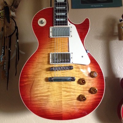 tusk2tines's profile picture. Artist (Goldsmith/Silversmith/Carver/Jeweller/Git Box Picker)