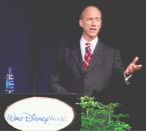 Amazon #1 Best Selling Author. Keynote, workshop, & executive consulting. BNSF, FedEx, Wal-Mart, Walt Disney. Linkedin https://t.co/HpJSnwYQaV
