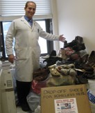 Docpinker4Feet's profile picture. FootSurgeon/SportsMed/FootPain(ShckwveThrpy)/Diabetes/Laser4nail fungus/Speaker/PhilanthrpistAKATheShoeDoctor FounderDr. D-LuCS Footwear https://t.co/CFnsRsUpam
