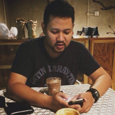 harlyadie's profile picture. Passionate learner, audiophilist, onion child, newbie baller of #geekball, @dailysocial VP of Business Development & Marketing