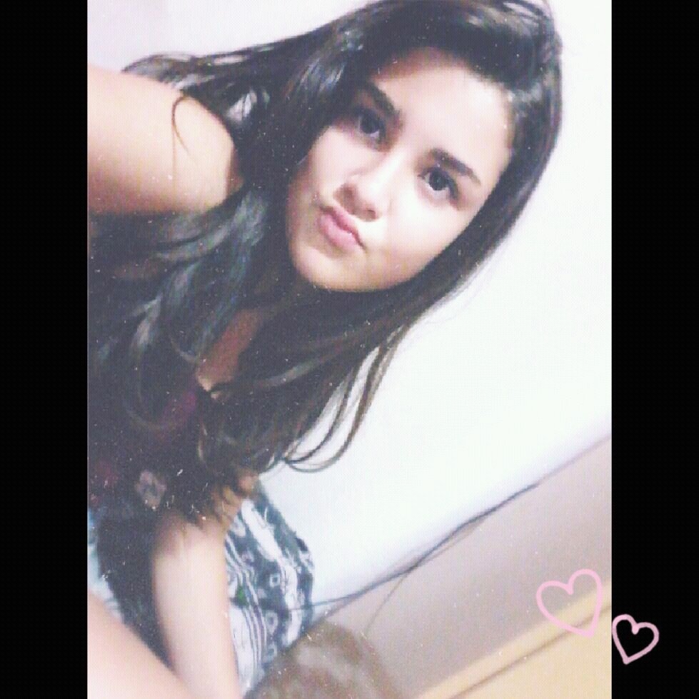 leiaoliveira02's profile picture. 