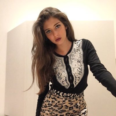 angecampello's profile picture. Model - Actress - Ambassador