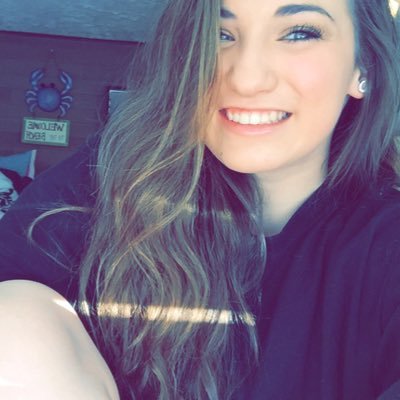 emerson_jaida's profile picture. aren't these the moments we live for?