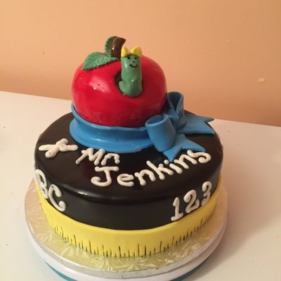 Making a variety of custom cakes to fit your needs
