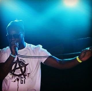 (artist) rapper/singer/songwriter/actor proud father.. #TEAMFOLLOWBACK #teamtoomuxh #GBOD #DOPESHITINMOTION #BELLRINGER #ACT67