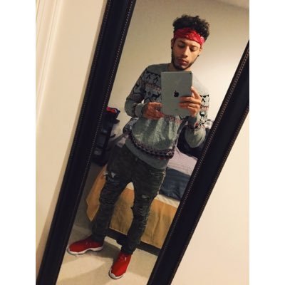 Pviera_'s profile picture. Our Redeemers Blood is the ink in the pen that writes the script for out lives. Your legacy is what they will forever remember you by. -paulviera IG- paulviera_